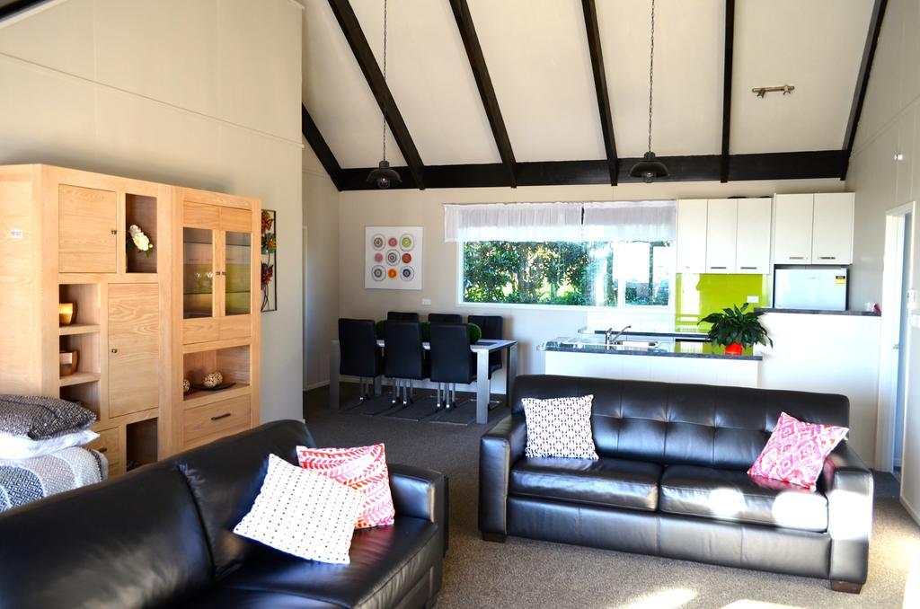 A Touch Of Tuscany At Hillsborough New Plymouth Eksteriør billede